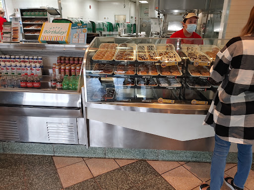 Bakery «Krispy Kreme Doughnuts», reviews and photos, 8517 NE Andresen Rd, Vancouver, WA 98665, USA