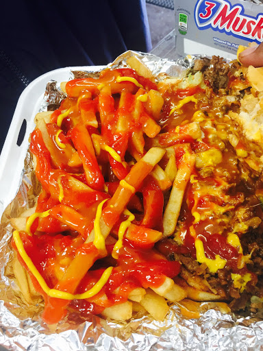 Grocery Store «Plymouth Express Grocery And Deli», reviews and photos, 743 S Plymouth Ave, Rochester, NY 14608, USA