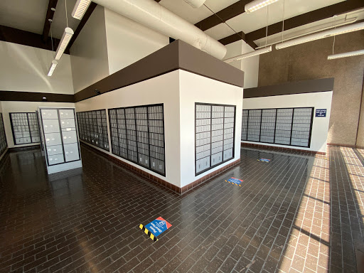 Post Office «United States Postal Service», reviews and photos, 414 W Grand Blvd, Corona, CA 92878, USA