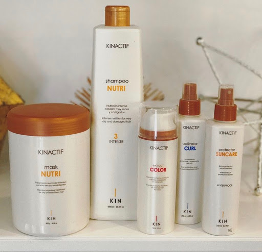 Beauty Salon «Medusa Hair Salon», reviews and photos, 22311 Brookhurst St, Huntington Beach, CA 92646, USA