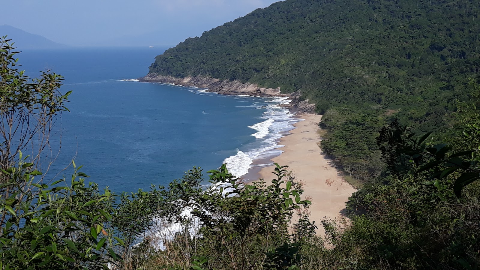 Photo de Plage de Brava do Frade avec un niveau de propreté de très propre
