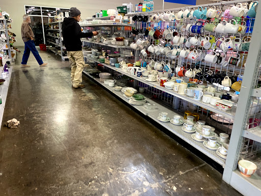 Thrift Store «Goodwill Store and Donation Center», reviews and photos, 3401 Fredericksburg Rd, San Antonio, TX 78201, USA