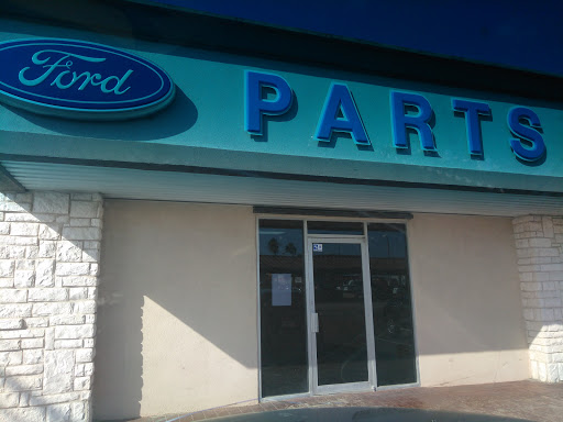 Ford Dealer «Commercial Motor Company», reviews and photos, 160 S Commercial St, Aransas Pass, TX 78336, USA