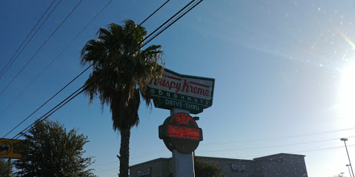 Bakery «Krispy Kreme Doughnuts», reviews and photos, 6627 San Dario Ave, Laredo, TX 78041, USA