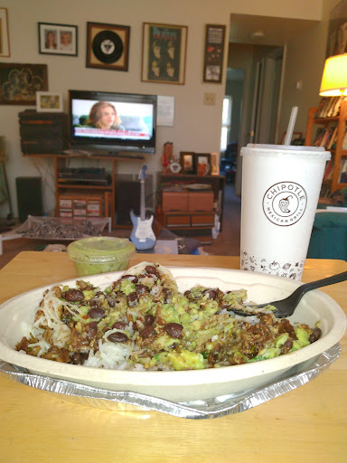 Mexican Restaurant «Chipotle Mexican Grill», reviews and photos, 3726 National Rd E, Richmond, IN 47374, USA