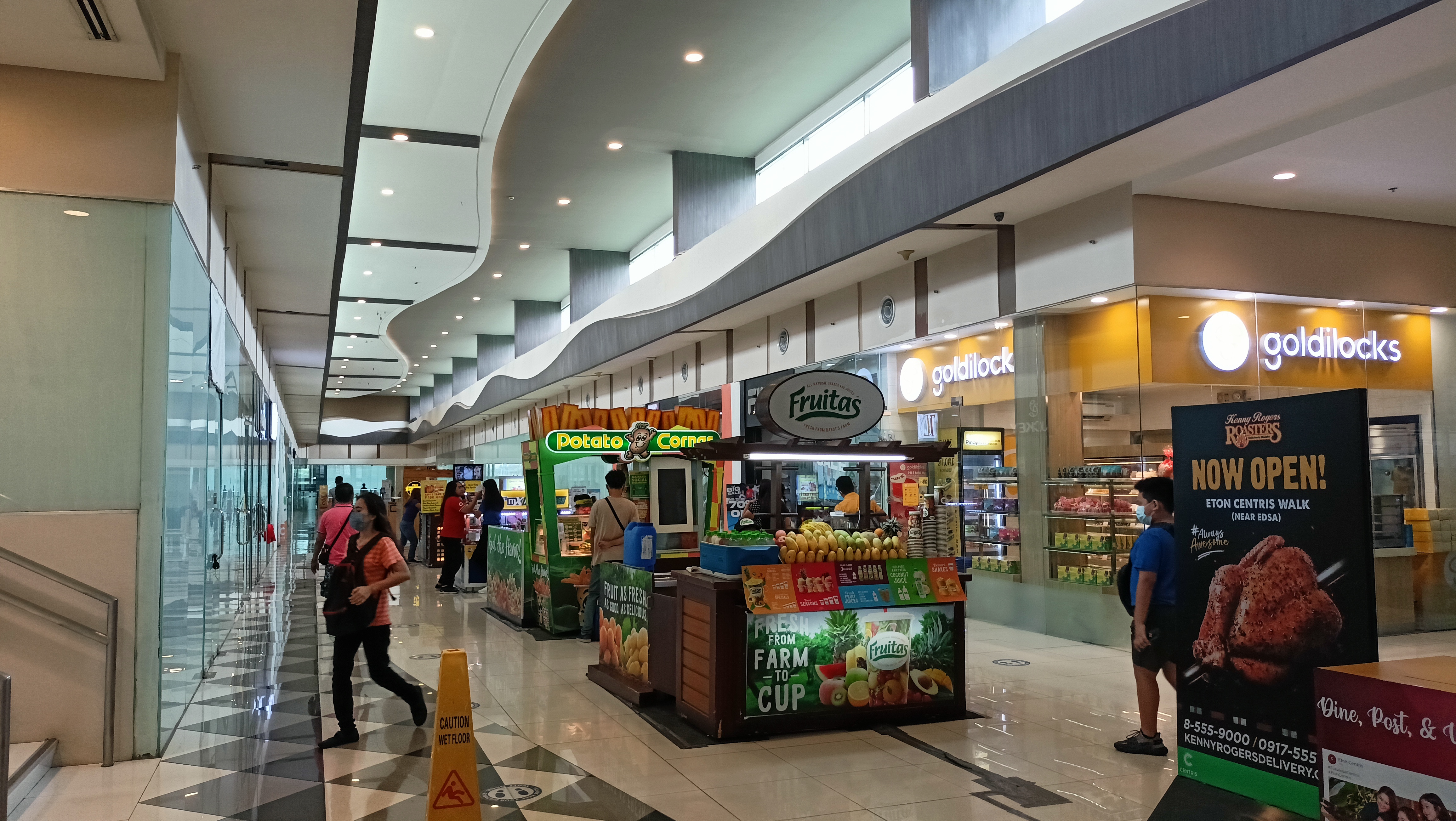 Picture of a place: Centris Station Mall