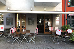 Volker's Café & Bistro