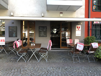 Volker's Café & Bistro