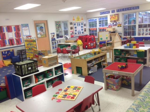 Day Care Center «Kirkwood West KinderCare», reviews and photos, 13550 Big Bend Rd, Kirkwood, MO 63122, USA