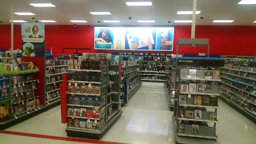 Department Store «Target», reviews and photos, 197 Gravois Bluffs Plaza Dr, Fenton, MO 63026, USA