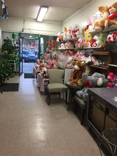 Florist «Baldwin Park Flowers & Gifts», reviews and photos, 14358 Ramona Blvd, Baldwin Park, CA 91706, USA