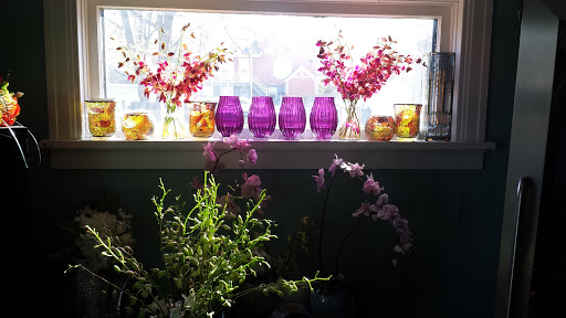 Florist «Paragon Flowers West», reviews and photos, 323 Walnut St, St Charles, IL 60174, USA