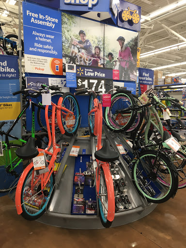 Department Store «Walmart Supercenter», reviews and photos, 3250 Vineland Rd, Kissimmee, FL 34746, USA