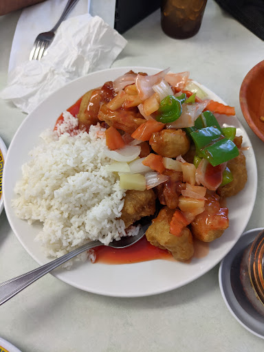 Chucks Chinese & American Food image