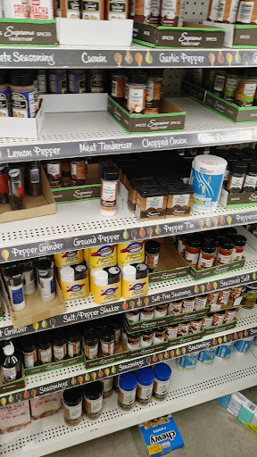 Dollar Store «Dollar Tree», reviews and photos, 646 Stewart Ave, Garden City, NY 11530, USA