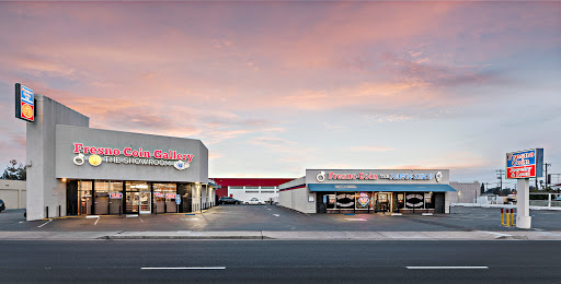 Pawn Shop «Fresno Coin Gallery Jewelry & Loan», reviews and photos, 4616 N Blackstone Ave, Fresno, CA 93726, USA