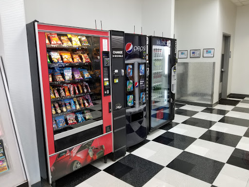 Auto Parts Store «Summit Racing Equipment», reviews and photos, 20 King Mill Rd, McDonough, GA 30253, USA