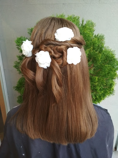 Peluquería Aires de Color en Ansoáin, Pamplona