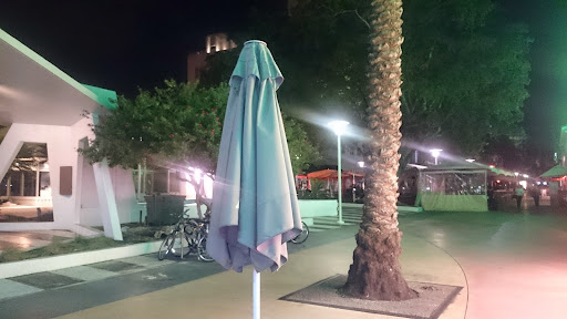 Ice Cream Shop «Gelateria 4D», reviews and photos, 670 Lincoln Rd Mall, Miami Beach, FL 33139, USA