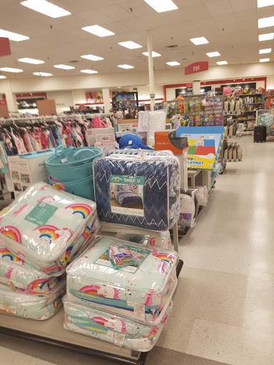 Department Store «T.J. Maxx», reviews and photos, 239 Memorial Ave, West Springfield, MA 01089, USA