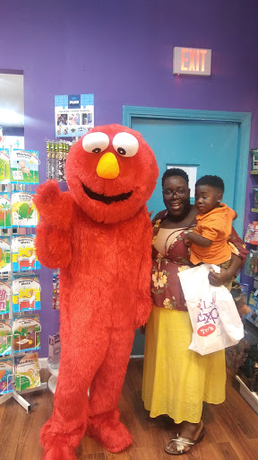 Toy Store «Learning Express Toys of Shreveport», reviews and photos, 5733 Youree Dr, Shreveport, LA 71105, USA