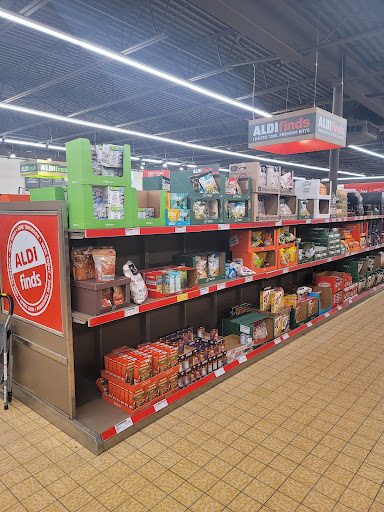 Supermarket «ALDI», reviews and photos, 26300 Greenfield Rd, Oak Park, MI 48237, USA