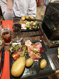 Raclette du Restaurant Le Rustique à Les Deux Alpes - n°16