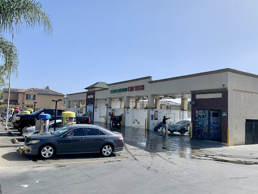 Great Mission Car Wash en Ontario