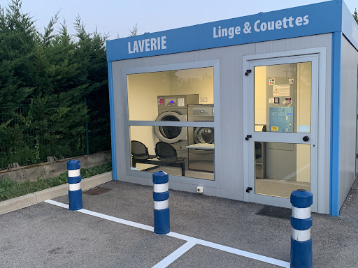 Photo 1 - YAKALAVER & CO