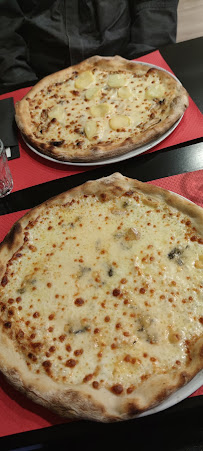 Plats et boissons du Pizzeria Bella Pizza à Dinan - n°11