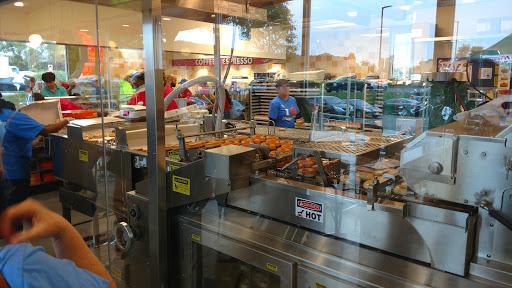 Bakery «Krispy Kreme Doughnuts», reviews and photos, 9870 Liberia Ave, Manassas, VA 20110, USA