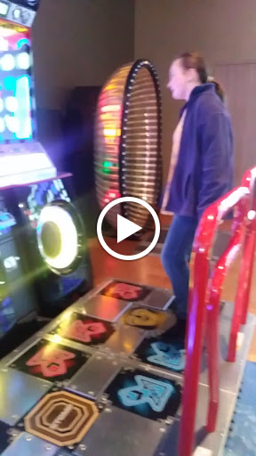 Restaurant «Main Event Entertainment», reviews and photos, 12500 Sycamore Station Pl, Louisville, KY 40299, USA