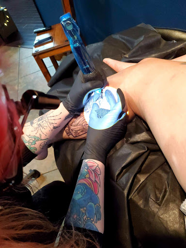 Tattoo Shop «Flying Dutchman Studio», reviews and photos, 608 W 2nd St, Antioch, CA 94509, USA