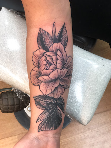 Explore small forearm tattoo ideas for guys, creative tattoo ideas in Oregon City, available at Lucky Supreme Tattoo