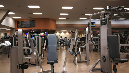 Shopping Mall «Bala Cynwyd Shopping Center», reviews and photos, 59 E City Ave, Bala Cynwyd, PA 19004, USA