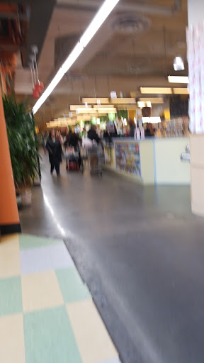 Supermarket «SuperFresh», reviews and photos, 95 Paterson St, New Brunswick, NJ 08901, USA