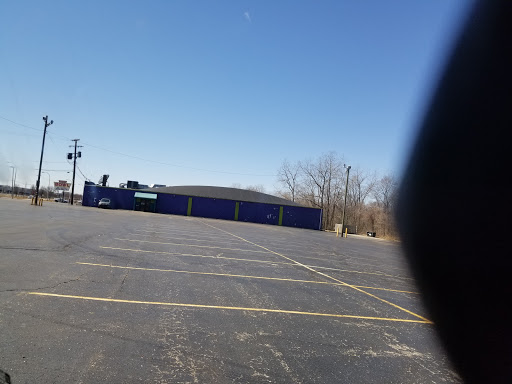 Bowling Alley «Wayne Bowling & Recreation», reviews and photos, 36900 Michigan Ave, Wayne, MI 48184, USA