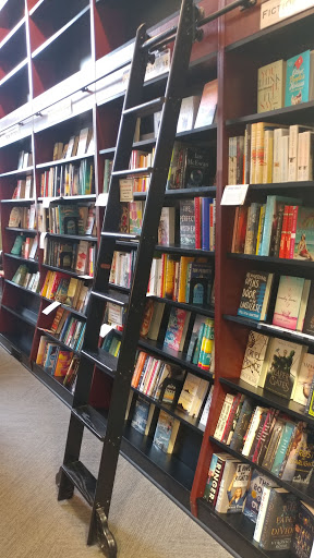 Book Store «Book Vault», reviews and photos, 105 S Market St, Oskaloosa, IA 52577, USA