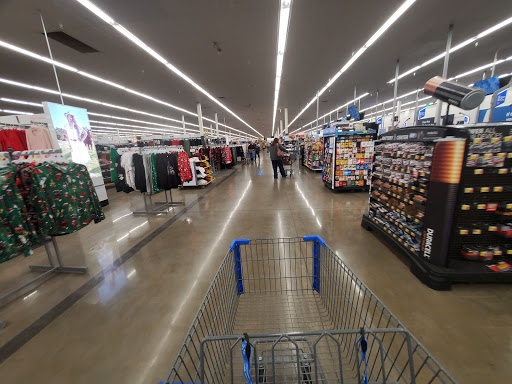 Department Store «Walmart Supercenter», reviews and photos, 150 Western Ave NW, Faribault, MN 55021, USA