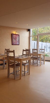 Atmosphère du Restaurant Le Commerce à Dompaire - n°6