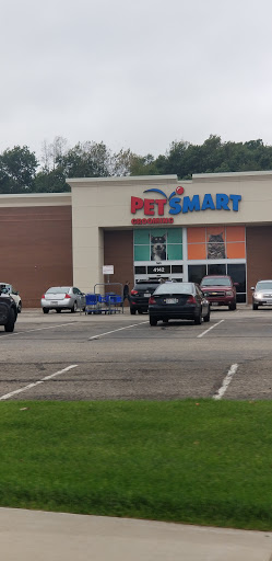 Pet Supply Store «PetSmart», reviews and photos, 4142 Commonwealth Ave, Eau Claire, WI 54701, USA