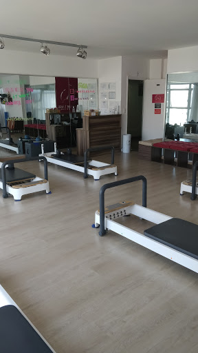 Logo da empresa - Studio de Pilates Reformer Class