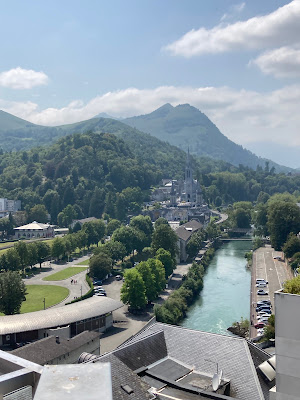 Salus Infirmorum - Lourdes à Lourdes