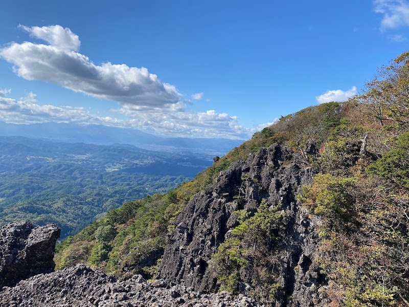 霊山城跡