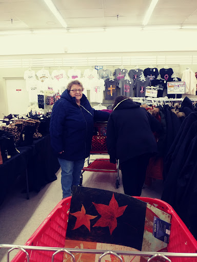 Discount Store «Roses», reviews and photos, 1536 Whipple Ave NW, Canton, OH 44708, USA