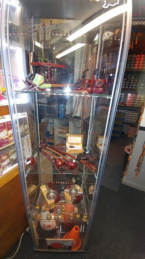 Tobacco Shop «The Boo-tique Smoke Shop & Vapor», reviews and photos, 676 N Main St, Wellington, OH 44090, USA