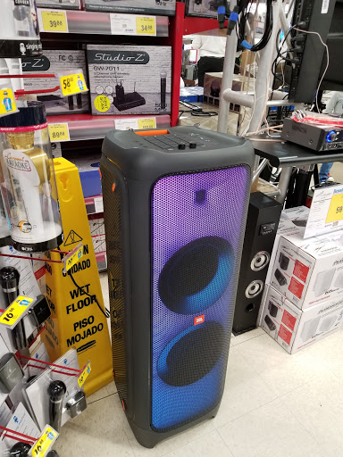 Department Store «BrandsMart USA», reviews and photos, 821 SW Natura Blvd, Deerfield Beach, FL 33441, USA