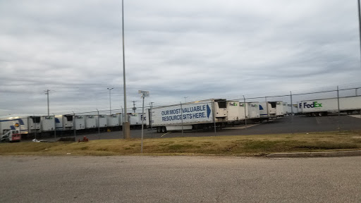Mailing Service «FedEx Ground», reviews and photos, 555 Compress Dr, Memphis, TN 38106, USA