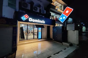 Domino's pizza image