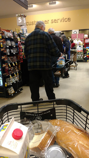 Grocery Store «Safeway», reviews and photos, 106 W. Manson Rd, Chelan, WA 98816, USA